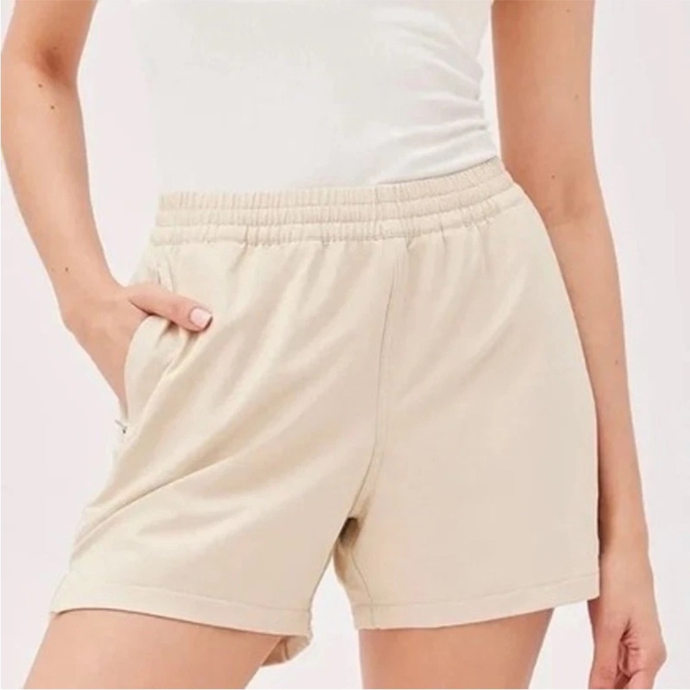 Outdoor Voices RecTrek 4” Shorts Calcite